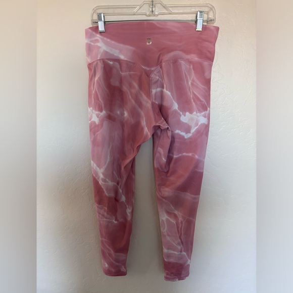 BuffBunny Rose Quartz leggings NWT - Picture 2 of 4